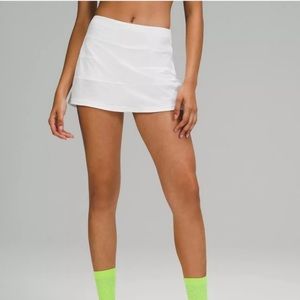 LuluLemon White Pace Rival Skirt